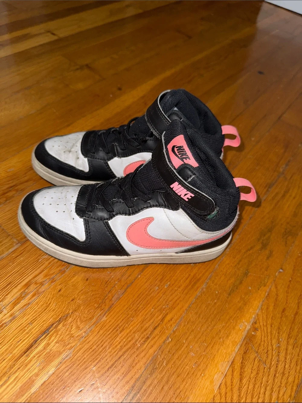 Nike Kids High-Top Sneakers in Black, White & Pink
